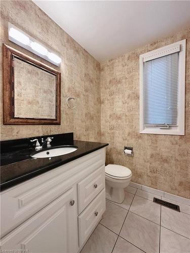 4107 Jefton Crescent, Mississauga, ON - Indoor Photo Showing Bathroom