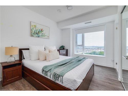 1108-30 Samuel Wood Way, Toronto, ON - Indoor Photo Showing Bedroom