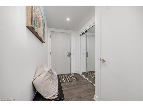 1108-30 Samuel Wood Way, Toronto, ON - Indoor Photo Showing Other Room