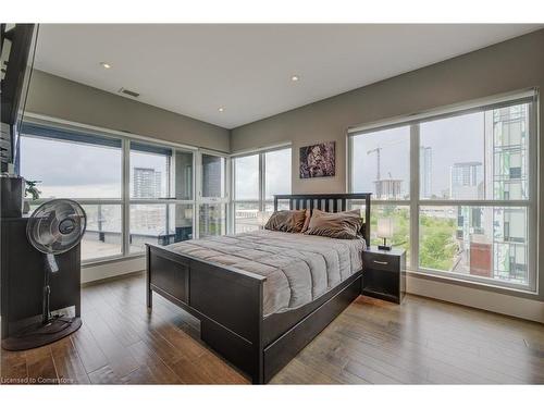 601-1 Victoria Street S, Kitchener, ON - Indoor Photo Showing Bedroom