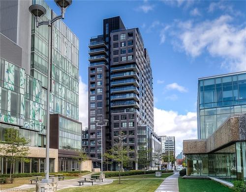 601-1 Victoria Street S, Kitchener, ON - Outdoor With Balcony With Facade