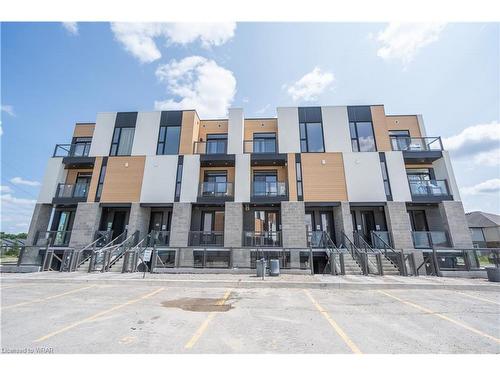 08-142 Foamflower Place, Waterloo, ON - Outdoor With Balcony With Facade