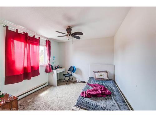 36-60 Elmsdale Drive, Kitchener, ON - Indoor Photo Showing Bedroom