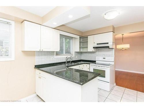 464 Hazel Street, Waterloo, ON - Indoor Photo Showing Kitchen With Double Sink