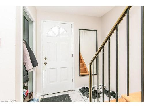 464 Hazel Street, Waterloo, ON - Indoor Photo Showing Other Room