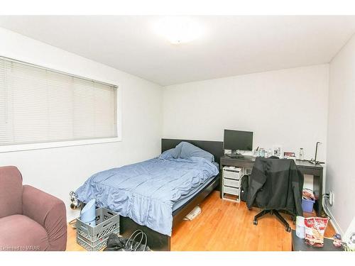 464 Hazel Street, Waterloo, ON - Indoor Photo Showing Bedroom