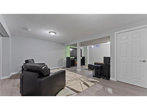 2 Santa Maria Drive, Cambridge, ON - Indoor