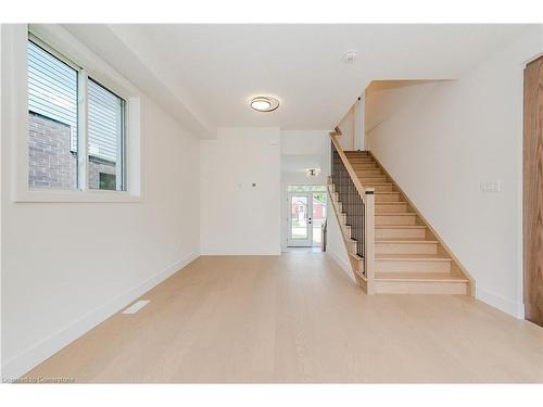 176 Forest Road, Cambridge, ON - Indoor Photo Showing Other Room