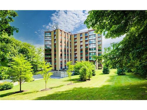 204-20 Berkley Road, Cambridge, ON - Outdoor With Facade