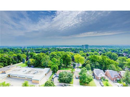 204-20 Berkley Road, Cambridge, ON - Outdoor With View