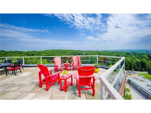 204-20 Berkley Road, Cambridge, ON - Outdoor With View