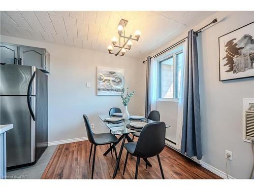 410-29 West Avenue, Kitchener, ON - Indoor Photo Showing Dining Room