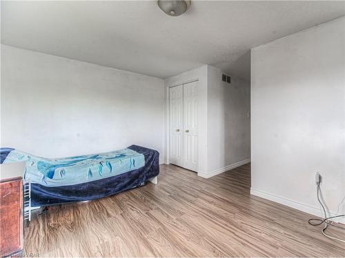 2 Max Becker Drive, Kitchener, ON - Indoor Photo Showing Bedroom