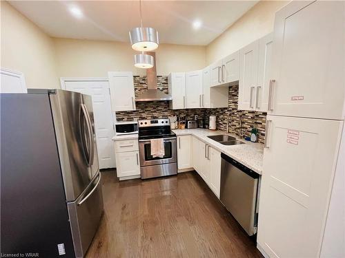 257 Cannon Street E, Hamilton, ON - Indoor Photo Showing Kitchen With Double Sink With Upgraded Kitchen