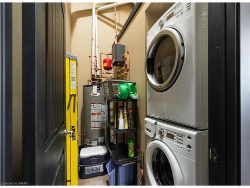 305-24 Cedar Street, Cambridge, ON - Indoor Photo Showing Laundry Room