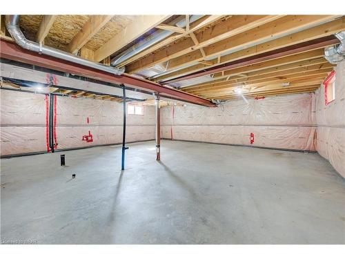 593 Pinery Trail, Waterloo, ON - Indoor Photo Showing Basement