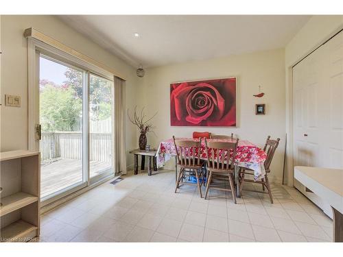 551 Hallmark Drive, Waterloo, ON - Indoor Photo Showing Dining Room