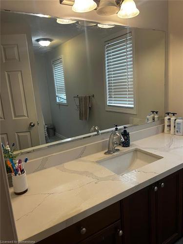 212 Westmeadow Drive, Kitchener, ON - Indoor Photo Showing Bathroom