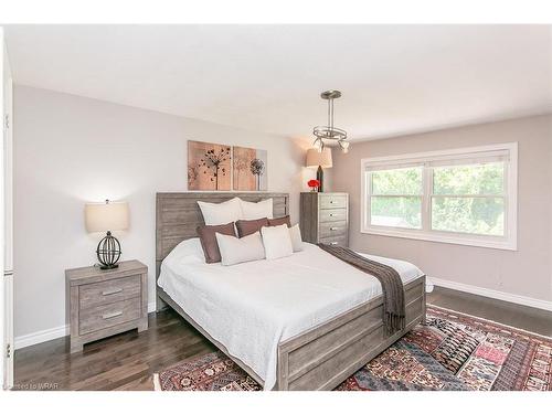 130 Chandos Drive, Kitchener, ON - Indoor Photo Showing Bedroom