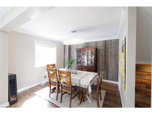 19 Melran Drive, Cambridge, ON - Indoor Photo Showing Dining Room