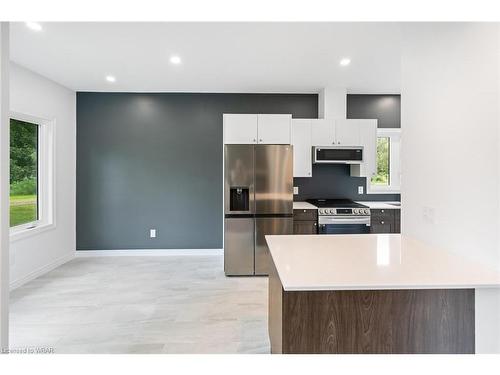 3299 Snider Road, Port Colborne, ON - Indoor Photo Showing Kitchen