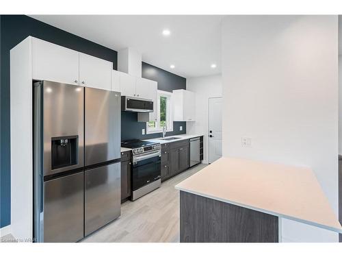 3299 Snider Road, Port Colborne, ON - Indoor Photo Showing Kitchen With Upgraded Kitchen