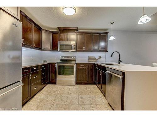 82 Kolbe Drive, Port Dover, ON - Indoor Photo Showing Kitchen