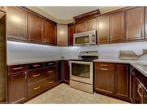 82 Kolbe Drive, Port Dover, ON - Indoor Photo Showing Kitchen