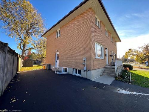 Lower-171 Kinzie Avenue, Kitchener, ON - Outdoor With Exterior