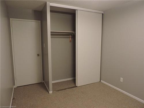 108-1100 Courtland Avenue E, Kitchener, ON - Indoor Photo Showing Other Room