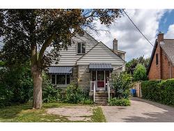 202 Dundas Avenue  Kitchener, ON N2G 2Z4