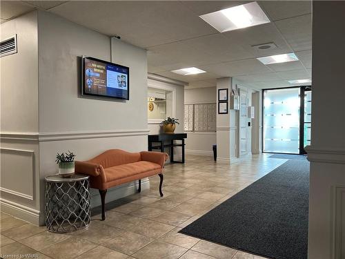 503-64 Benton Street, Kitchener, ON - Indoor Photo Showing Other Room