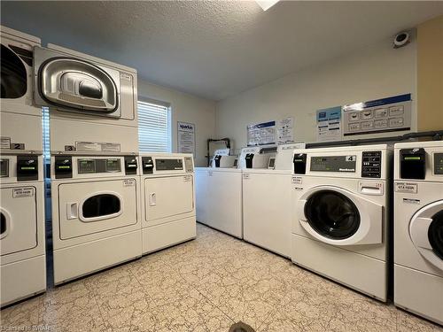 503-64 Benton Street, Kitchener, ON - Indoor Photo Showing Laundry Room