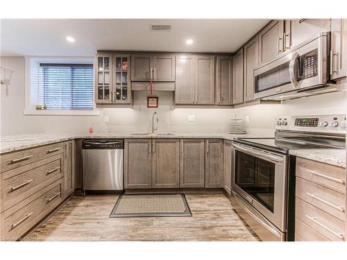 380 Rose Street, Cambridge, ON - Indoor Photo Showing Kitchen With Stainless Steel Kitchen