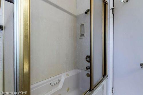 273 Sunview Street, Waterloo, ON - Indoor Photo Showing Bathroom