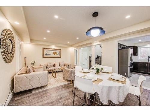 155 Gravel Ridge Trail Nw, Kitchener, ON - Indoor Photo Showing Dining Room