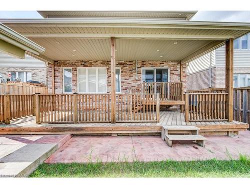 155 Gravel Ridge Trail Nw, Kitchener, ON - Outdoor With Deck Patio Veranda With Exterior