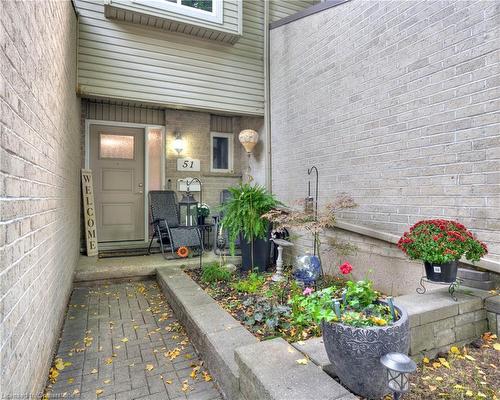 51-20 Paulander Drive, Kitchener, ON - Outdoor