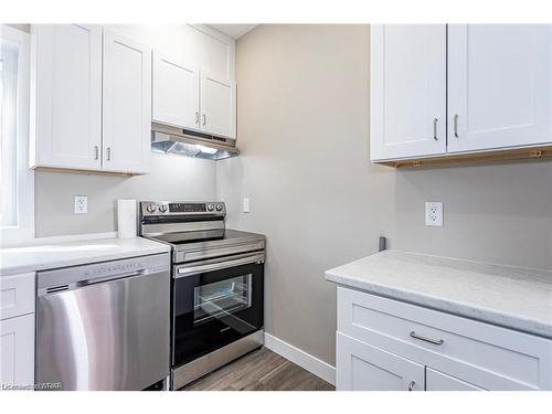 1-279 William Street, London, ON - Indoor Photo Showing Kitchen