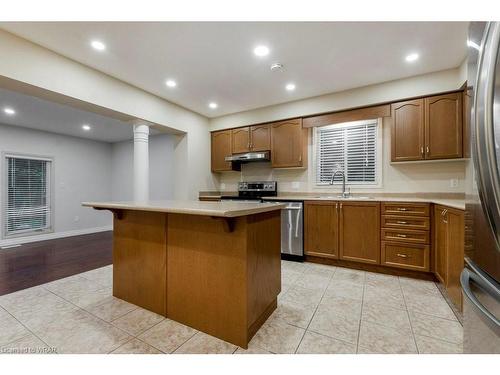 43 Frankfurt Street, Kitchener, ON - Indoor Photo Showing Kitchen