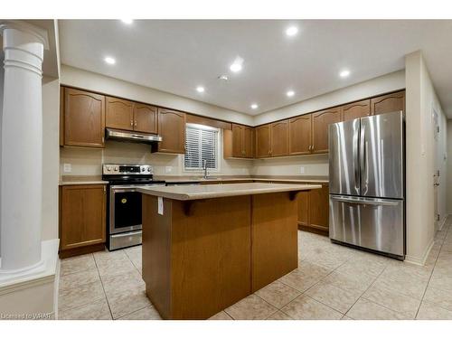 43 Frankfurt Street, Kitchener, ON - Indoor Photo Showing Kitchen