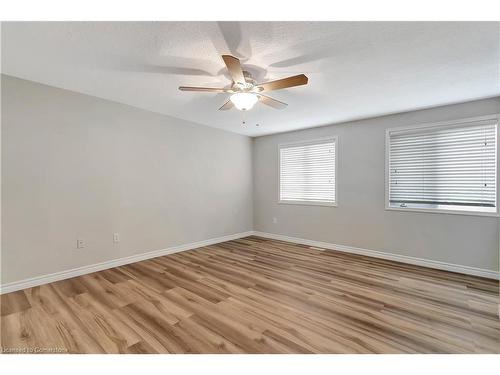 16 Crawford Crescent, Cambridge, ON - Indoor Photo Showing Other Room