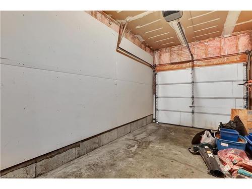 16 Crawford Crescent, Cambridge, ON - Indoor Photo Showing Garage