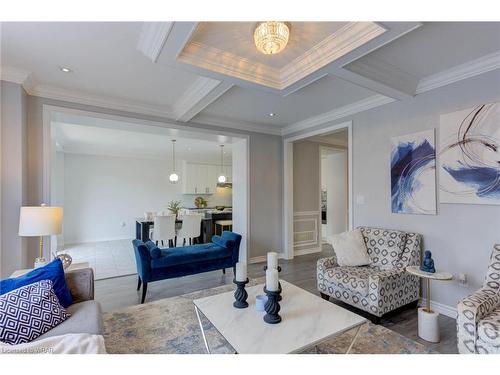 145 Harpin Way E, Fergus, ON - Indoor Photo Showing Living Room