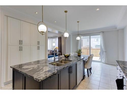 145 Harpin Way E, Fergus, ON - Indoor Photo Showing Kitchen With Double Sink With Upgraded Kitchen