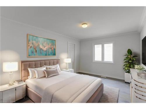 145 Harpin Way E, Fergus, ON - Indoor Photo Showing Bedroom