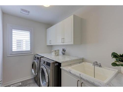 145 Harpin Way E, Fergus, ON - Indoor Photo Showing Laundry Room