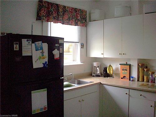 168 Harvey Street, Chatham, ON - Indoor Photo Showing Kitchen