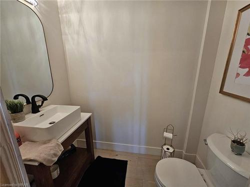 416 Clairbrook Crescent, Waterloo, ON - Indoor Photo Showing Bathroom