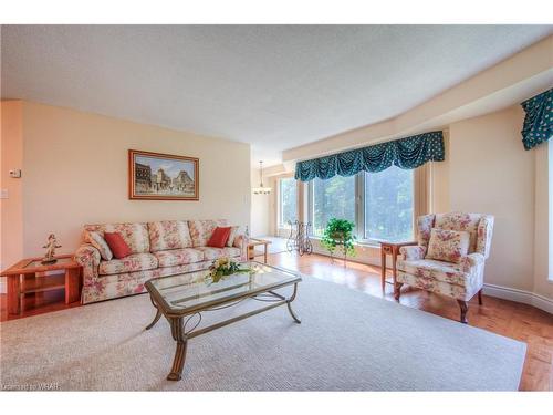 201-190 Hespeler Road, Cambridge, ON - Indoor Photo Showing Living Room